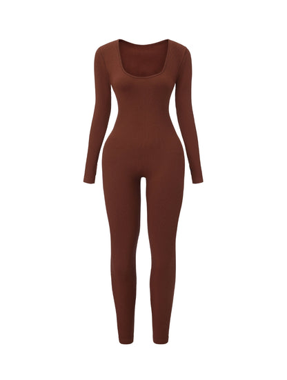 Mono de punto acanalado con escote cuadrado