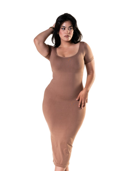 Body vestido con Shapewear Midi Slit de manga corta